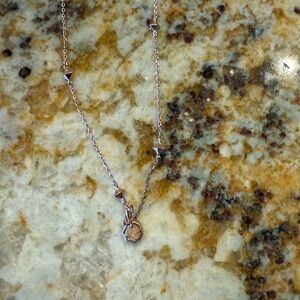 Elegant Rose Gold Pendant Necklace